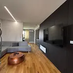 Zara *