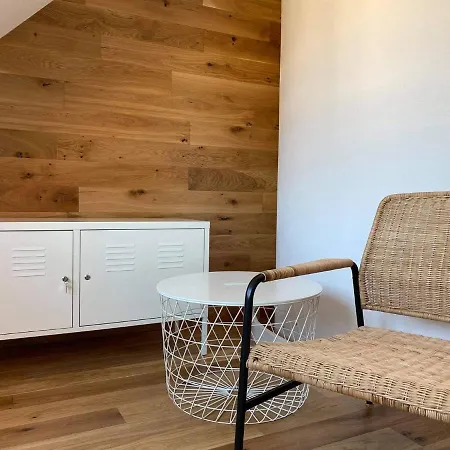 Zara Apartman *