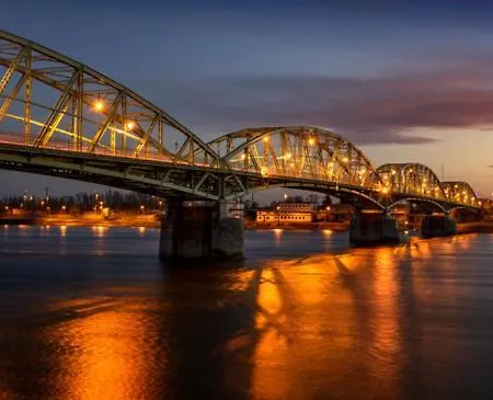 Apartman Zara Révkomárom